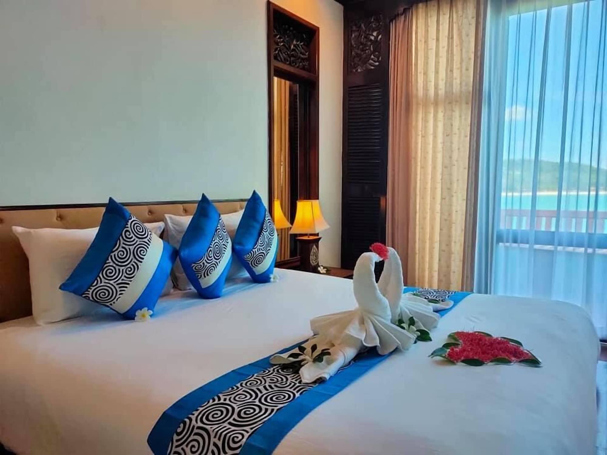Racha Kiri Resort&Spa Khanom Exterior foto